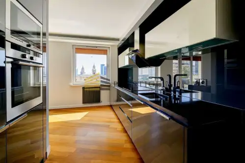 Warszawa ,  Grzybowska   6