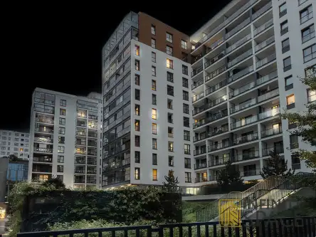 Warszawa ,  Grzybowska   12