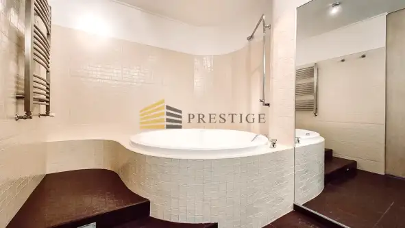 Warszawa ,  Czerniowiecka   12