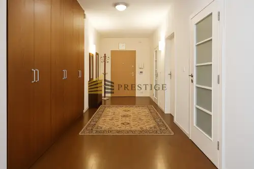 Warszawa ,  Al. Wilanowska   7