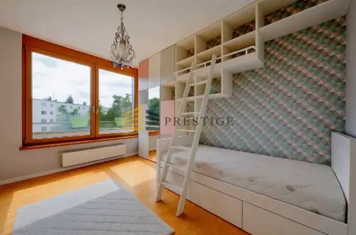 Warszawa ,  Al. Wilanowska   8