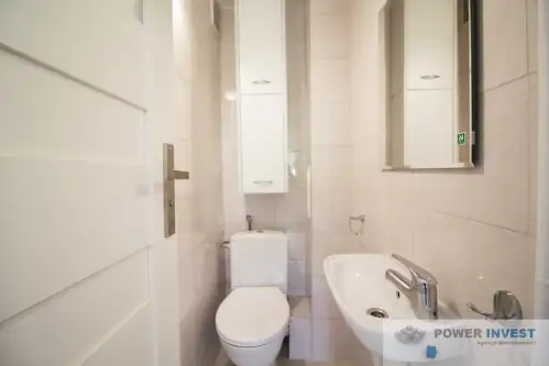 Kraków ,  Aleja Pokoju   12