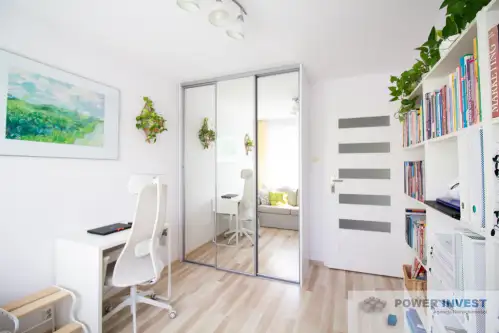 Kraków ,  Aleja Pokoju   8