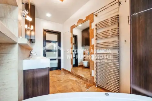 Gdynia ,  Jana Kilińskiego   12