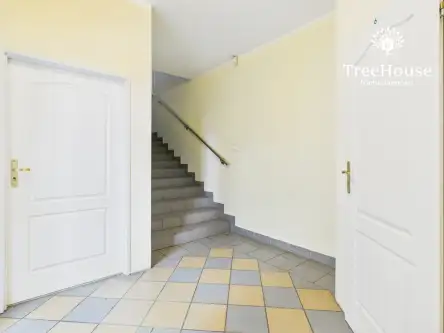 Olsztyn ,  Opolska   12