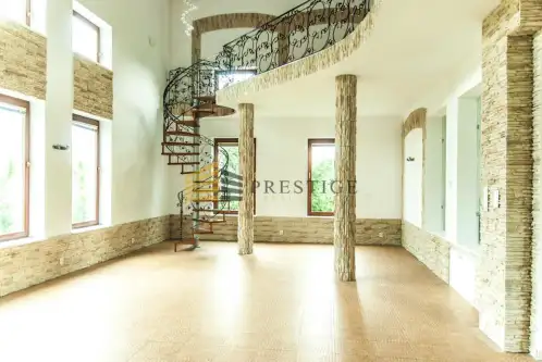 Warszawa ,  Bruzdowa   16