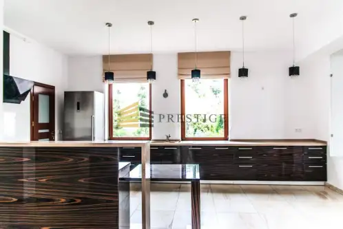 Warszawa ,  Bruzdowa   4