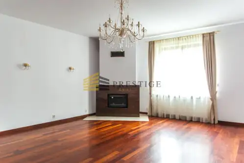 Warszawa ,  Bruzdowa   6