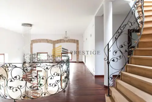 Warszawa ,  Bruzdowa   8