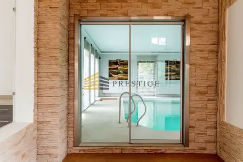 Warszawa ,  Bruzdowa   11