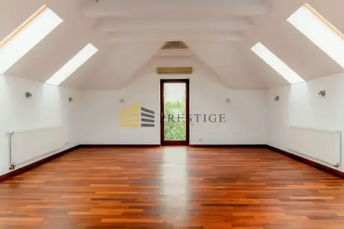 Warszawa ,  Bruzdowa   8