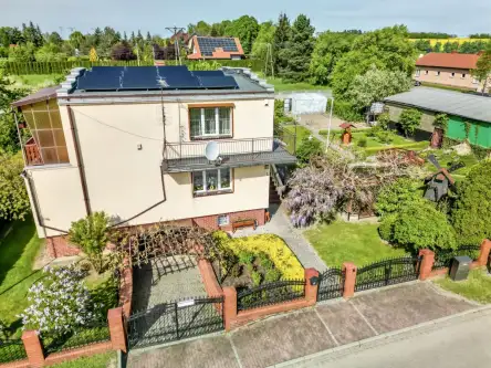 Jerzmanowa ,  Kwiatowa   19