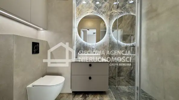 Gdynia ,  Władysława Wagnera   11