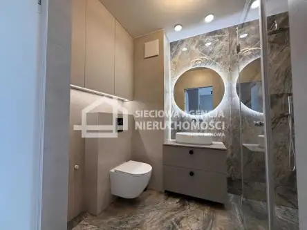 Gdynia ,  Władysława Wagnera   6