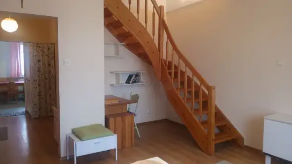 Warszawa ,  Suwalska   3