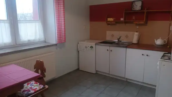 Warszawa ,  Suwalska   6