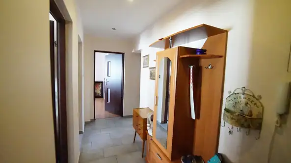 Opole ,  1 Maja   17