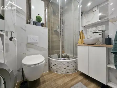 Świdnik ,  Racławicka   10