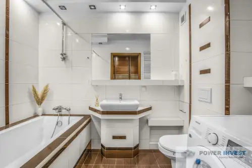 Wrocław ,  Strońska   11