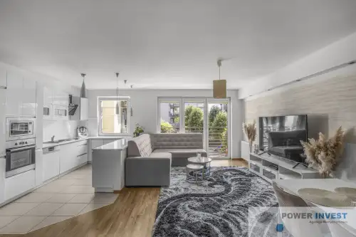 Wrocław ,  Strońska   4