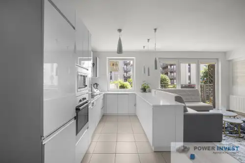 Wrocław ,  Strońska   5