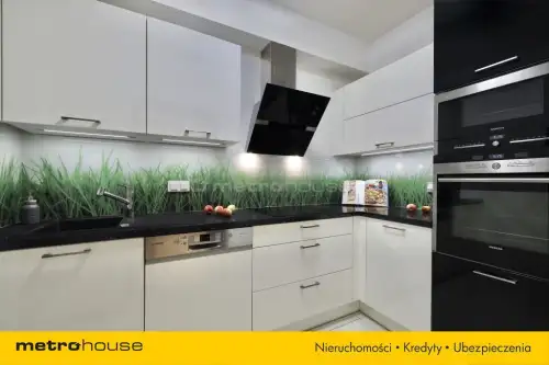 Warszawa ,  Harfowa   8