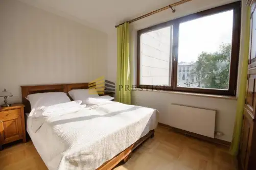 Warszawa ,  Oboźna   6