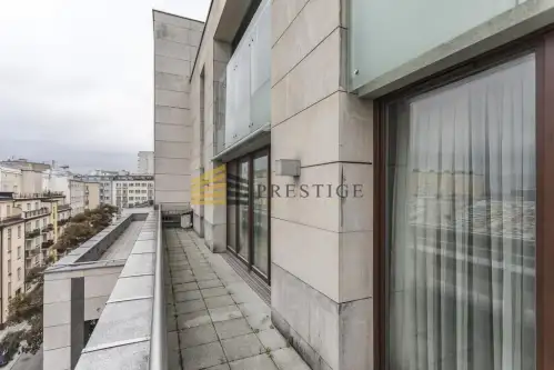 Warszawa ,  Oboźna   9