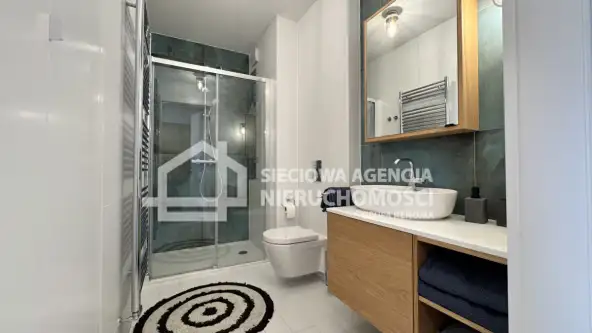 Gdynia ,  Jerzego Waszyngtona   10