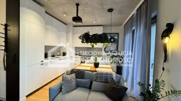 Gdynia ,  Jerzego Waszyngtona   2