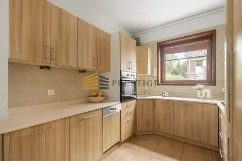 Bielawa ,  Warszawska   4