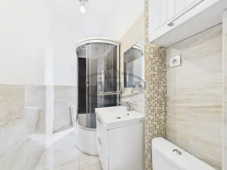 Bydgoszcz ,  Mikołaja Reja   11