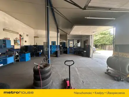 Warka ,  Wysockiego   11