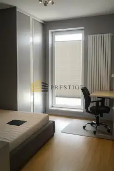 Warszawa ,  Stawki   7