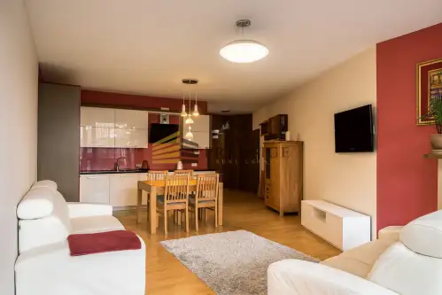 Warszawa ,  Al. Wilanowska   4