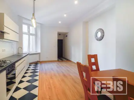 Kraków ,  Karmelicka   10