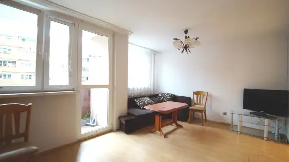 Opole ,  Niemodlińska   3