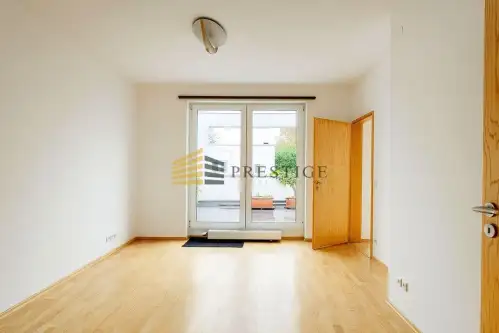 Warszawa ,  Libijska   11