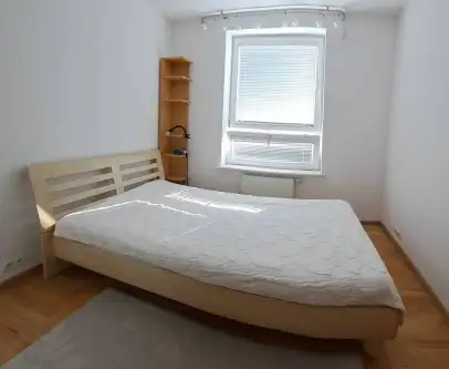 Warszawa ,  Aleja Komisji Edukacji Narodowej   6