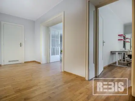 Kraków ,  Józefa Sarego   8