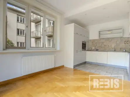 Kraków ,  Józefa Sarego   4