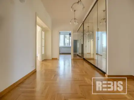 Kraków ,  Józefa Sarego   6