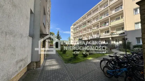 Gdynia ,  Partyzantów   16