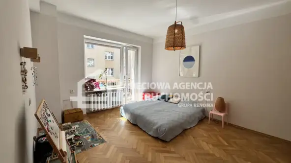 Gdynia ,  Partyzantów   2