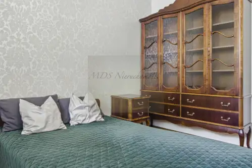 Warszawa ,  Gwiaździsta   9