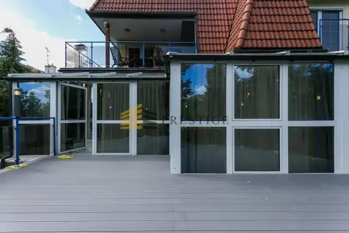 Warszawa ,  Biedronki   8