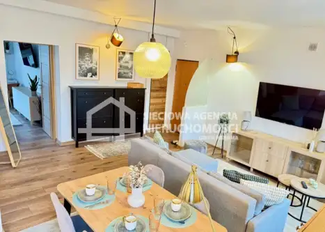 Gdynia ,  Komandorska   5