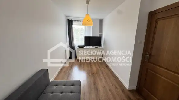 Gdynia ,  Legionów   8