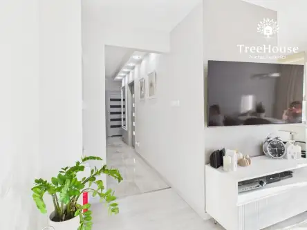 Jaroty ,  Bartąska   12