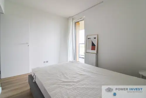 Kraków ,  Armii Krajowej   6